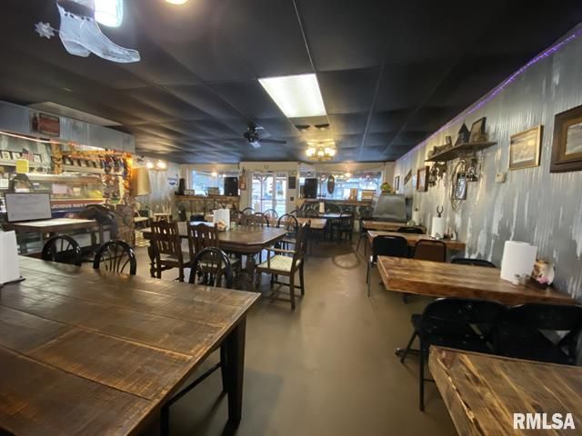 1125 Wilson St, Stonefort, IL 62987